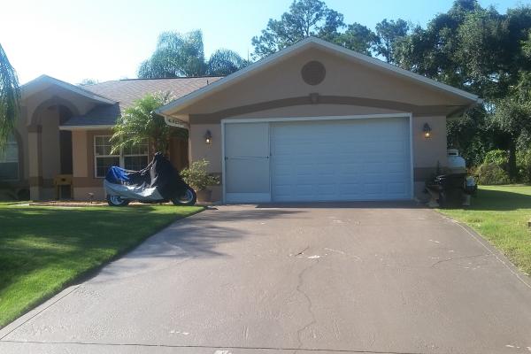 Raised Short Panel Garage Door