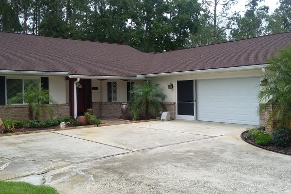 Pan Steel Raised Panel Garage Door